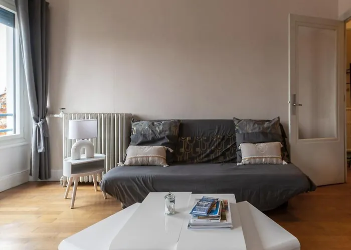 アパート Le Victoria - Coeur De Avec Vue ヴィシー