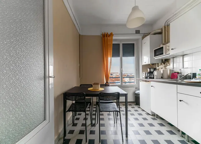 アパート Le Victoria - Coeur De Avec Vue ヴィシー